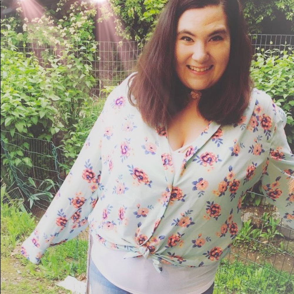 Meet your Posher, Joy